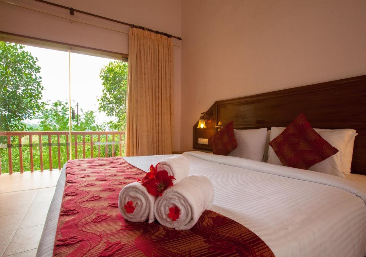 Oxygen Resorts Thekkady Extérieur photo