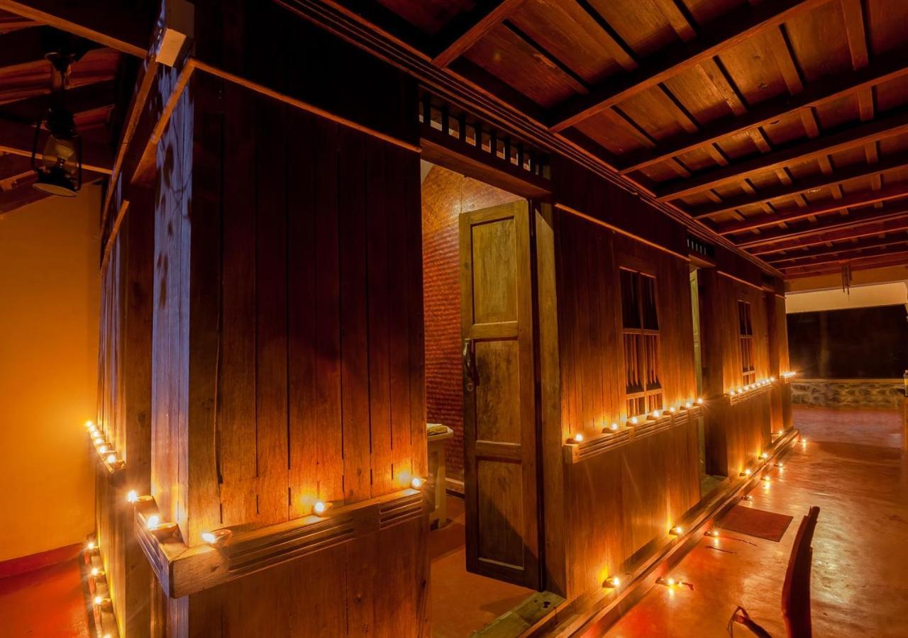 Oxygen Resorts Thekkady Extérieur photo